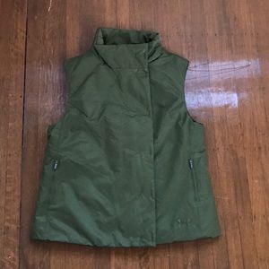 NEW✨Under Armour Cold Gear Vest!